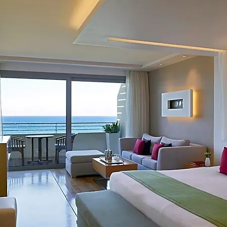 Elite By Rhodes Bay