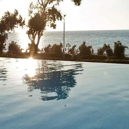 Elite By Rhodes Bay Отель Иксиа